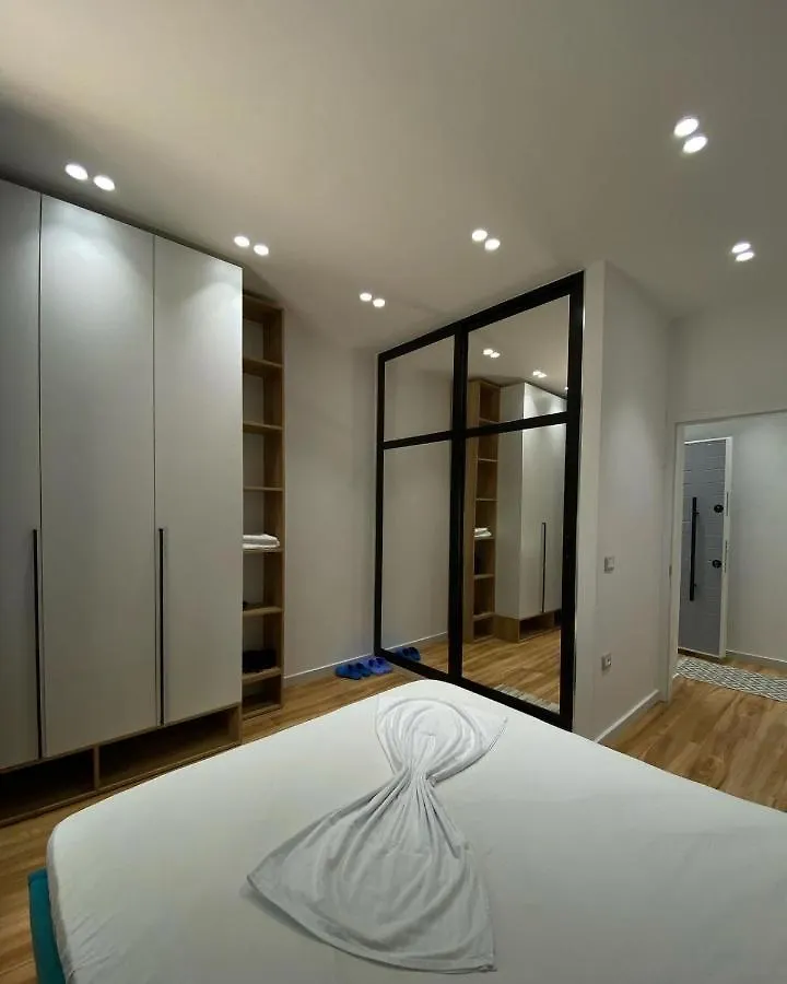 Comfort Stay Apartaments Tirana